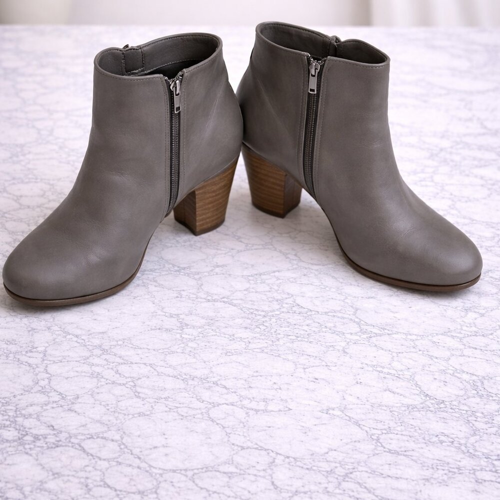 APTO Gray Ankle Booties – NWOT – Size 8.5